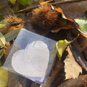 Handmade Chestnut Paper SML Heart– 100% Recycled & Sustainably Crafted